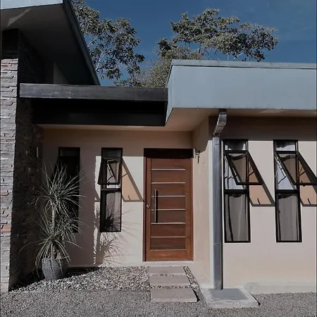 Honey House 2018 Villa